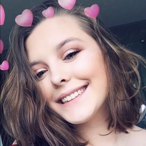 Meet your Posher, Bethany